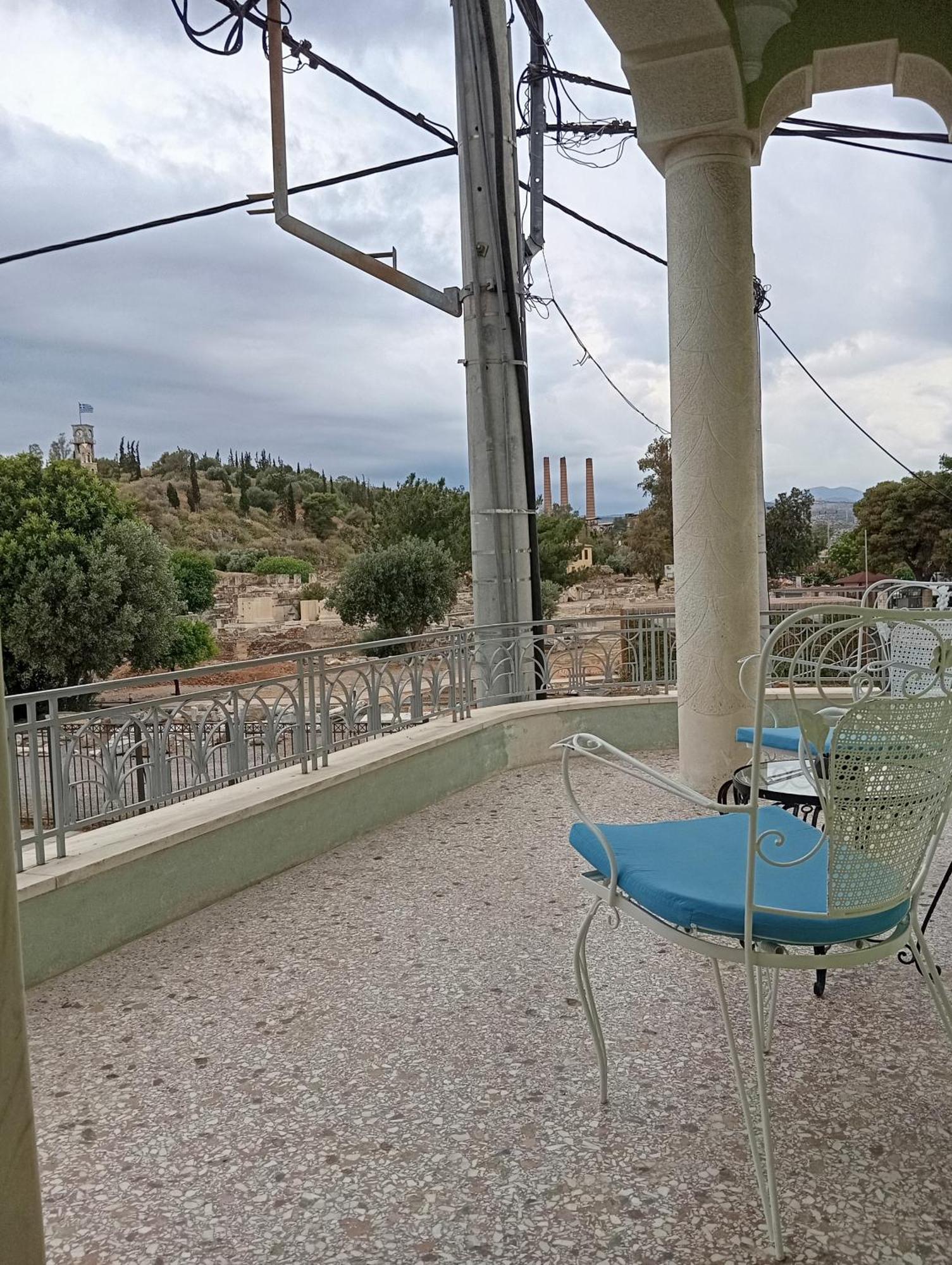Iris Baroque Apartment Eleusis Exterior photo
