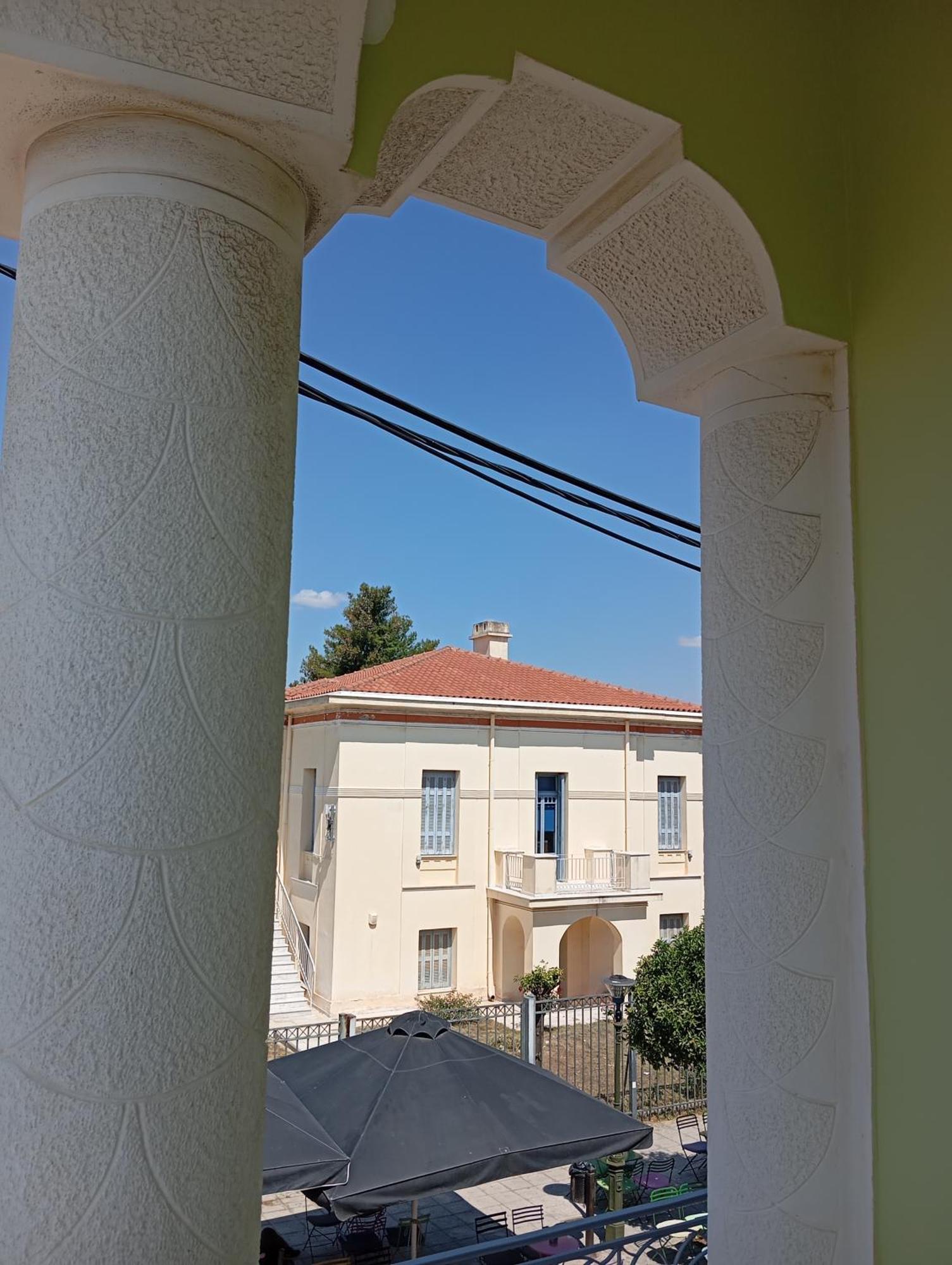 Iris Baroque Apartment Eleusis Exterior photo