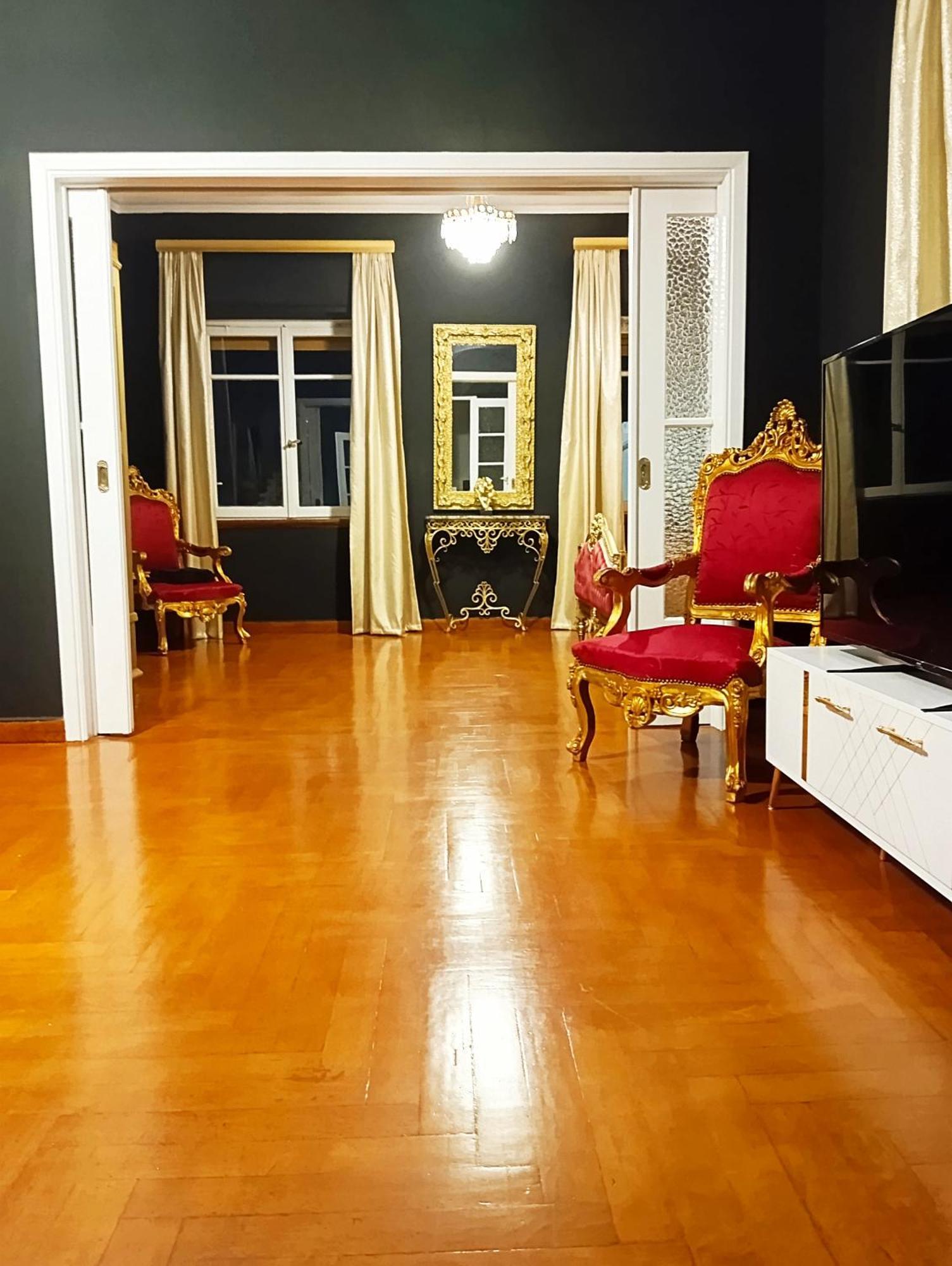 Iris Baroque Apartment Eleusis Exterior photo