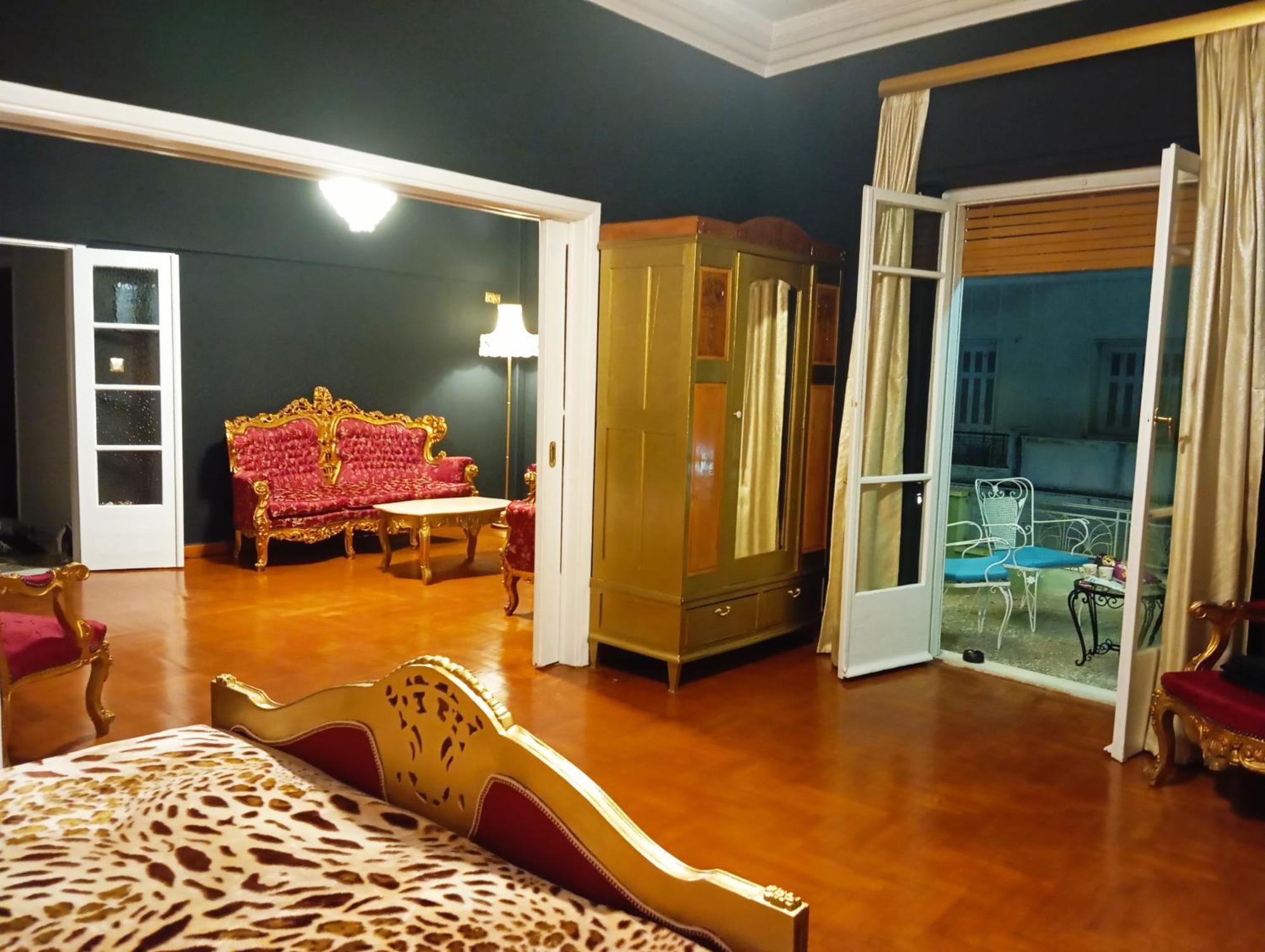 Iris Baroque Apartment Eleusis Exterior photo